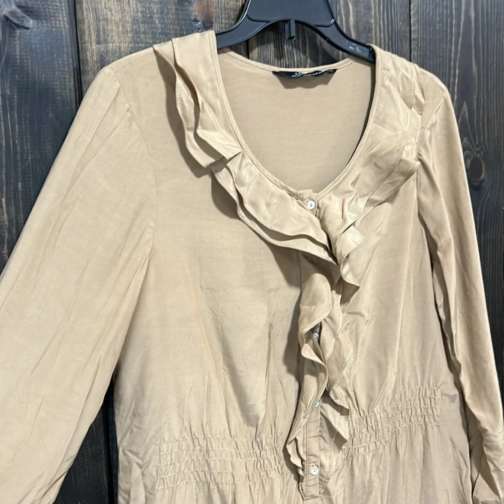 Zara Woman Khaki‎ Ruffle Mini Dress M Cinch Waist Neutral Minimalist Goblincore